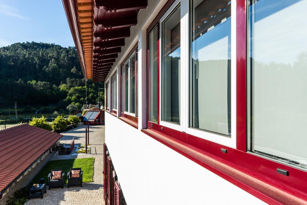 Quinta Do Cerqueiral Villa Arcos de Valdevez Kültér fotó